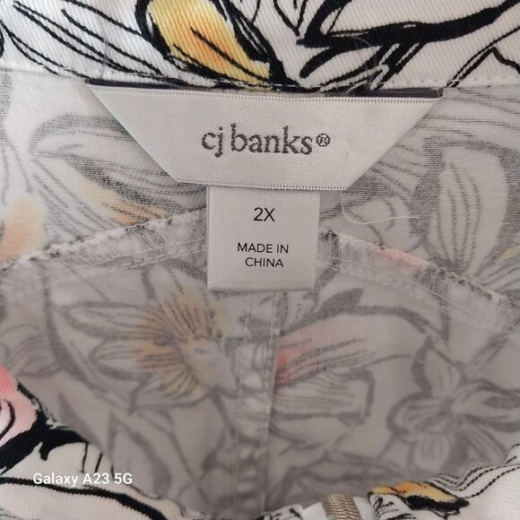 Floral Print Button-Up Shirt By CJ Banks In 2X Size 100% Cotton Comfortable Fit - Picture 3 of 6